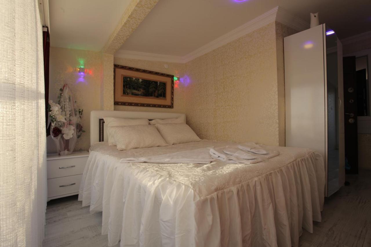 Taksim Brand Suit Hotel Provincia di Istanbul Esterno foto
